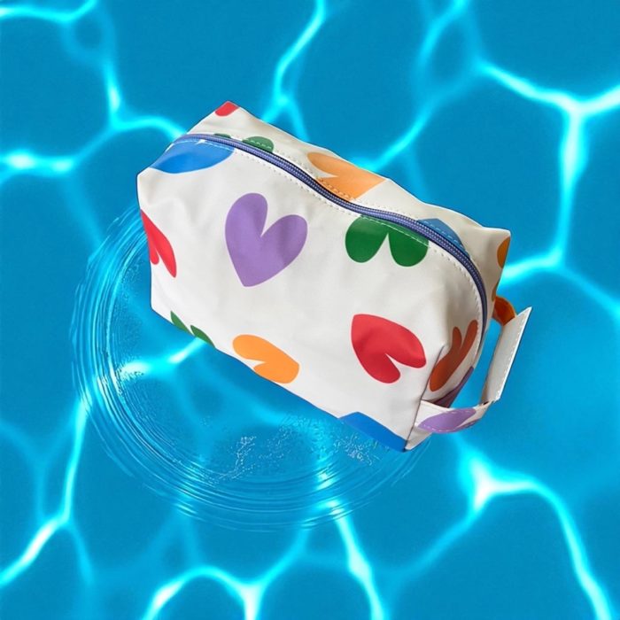 LESPIEGLE Trousse en coton enduit COEURS